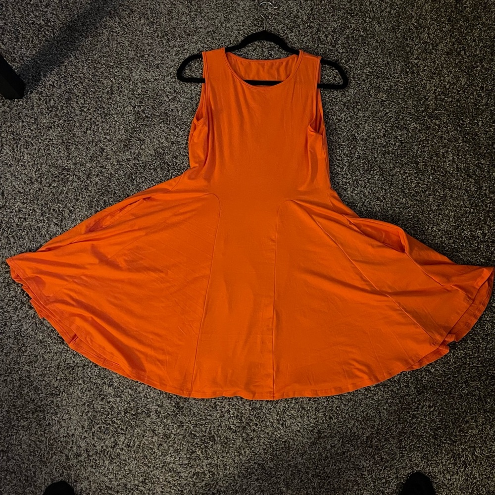 Elegant Orange Sleeveless Dress